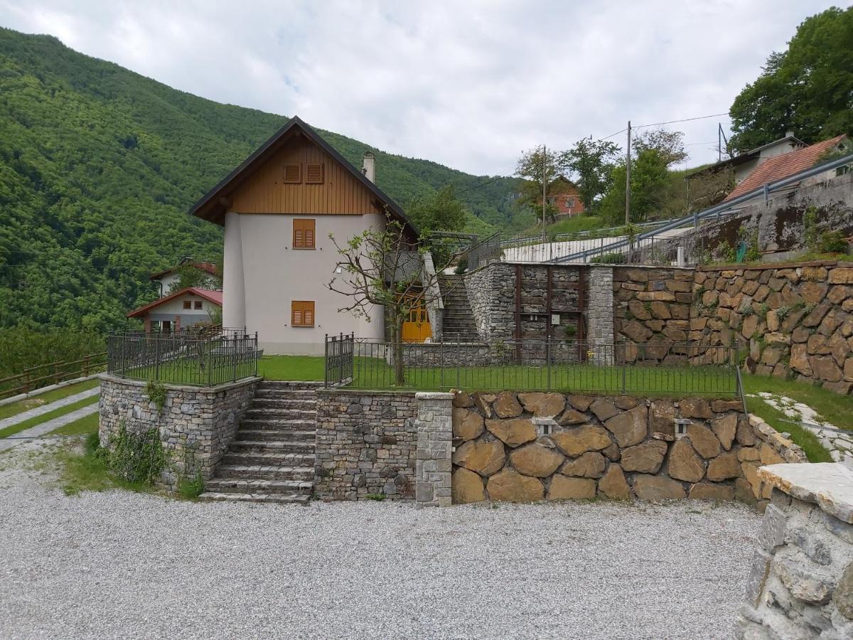 Appartement Pocitniska Hisa Pri Kustrcu à Grahovo ob Baci Extérieur photo