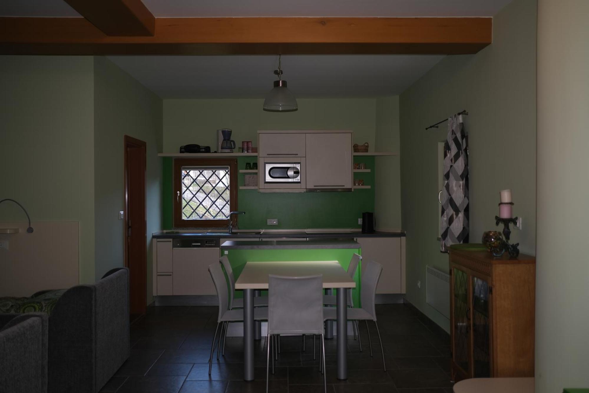Appartement Pocitniska Hisa Pri Kustrcu à Grahovo ob Baci Extérieur photo